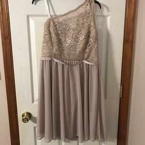 David’s bridal Bridesmaid dress size 14